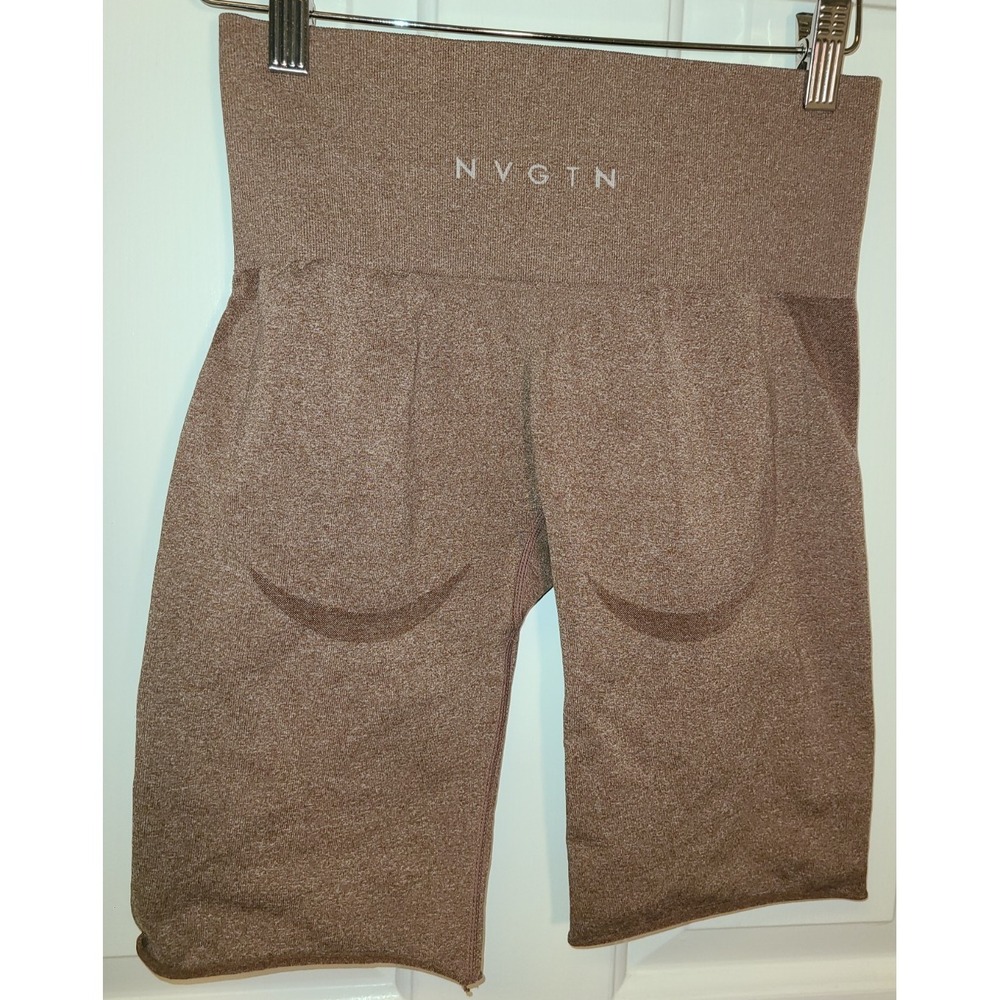 NVGTN Women's Tan Gym‎ Shorts Medium Seamless Stretch Excellent Condition